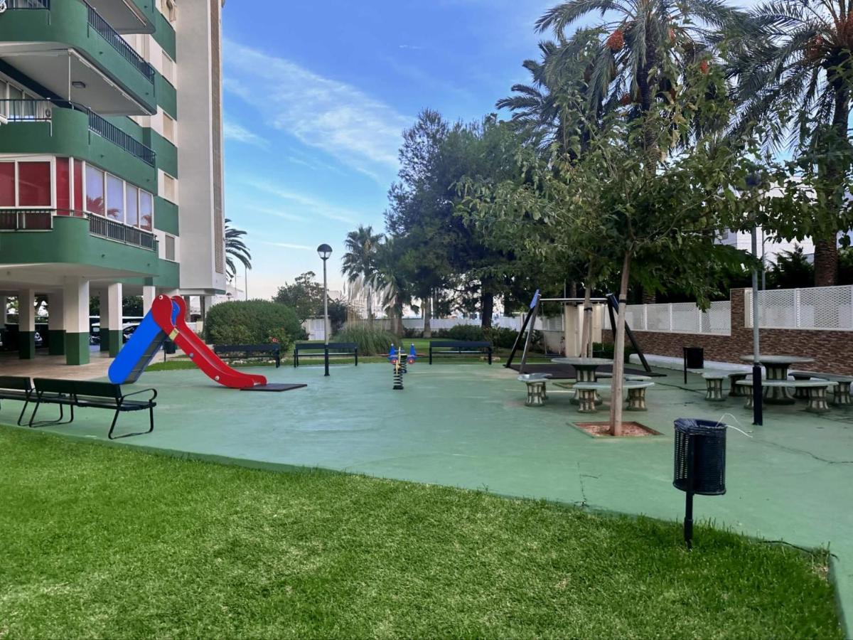 Apartament Piso A Pie De Playa Con Piscina Y Vistas Al Mar Benicàssim Zewnętrze zdjęcie